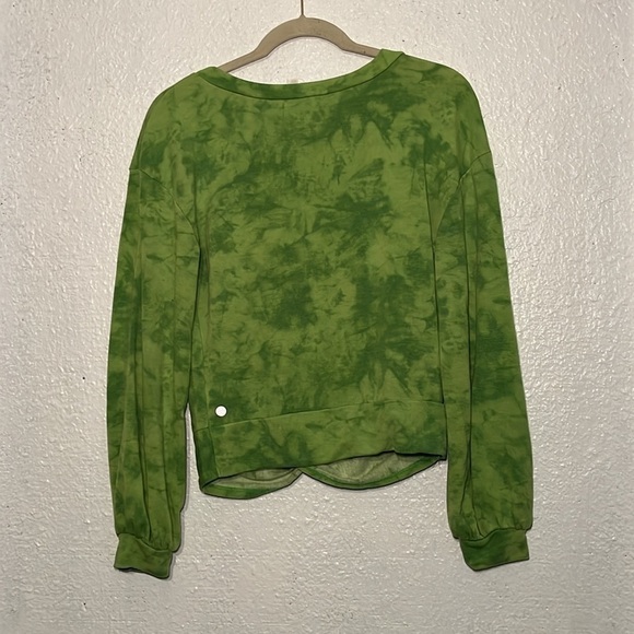 Zella green tie-dye, long sleeve, top size medium - Picture 8 of 9
